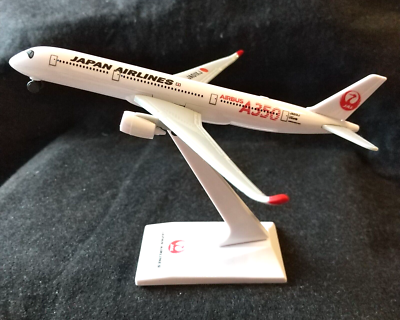 Japan Airlines JAL New Airbus A350-900 JA01XJ Aircraft Model No