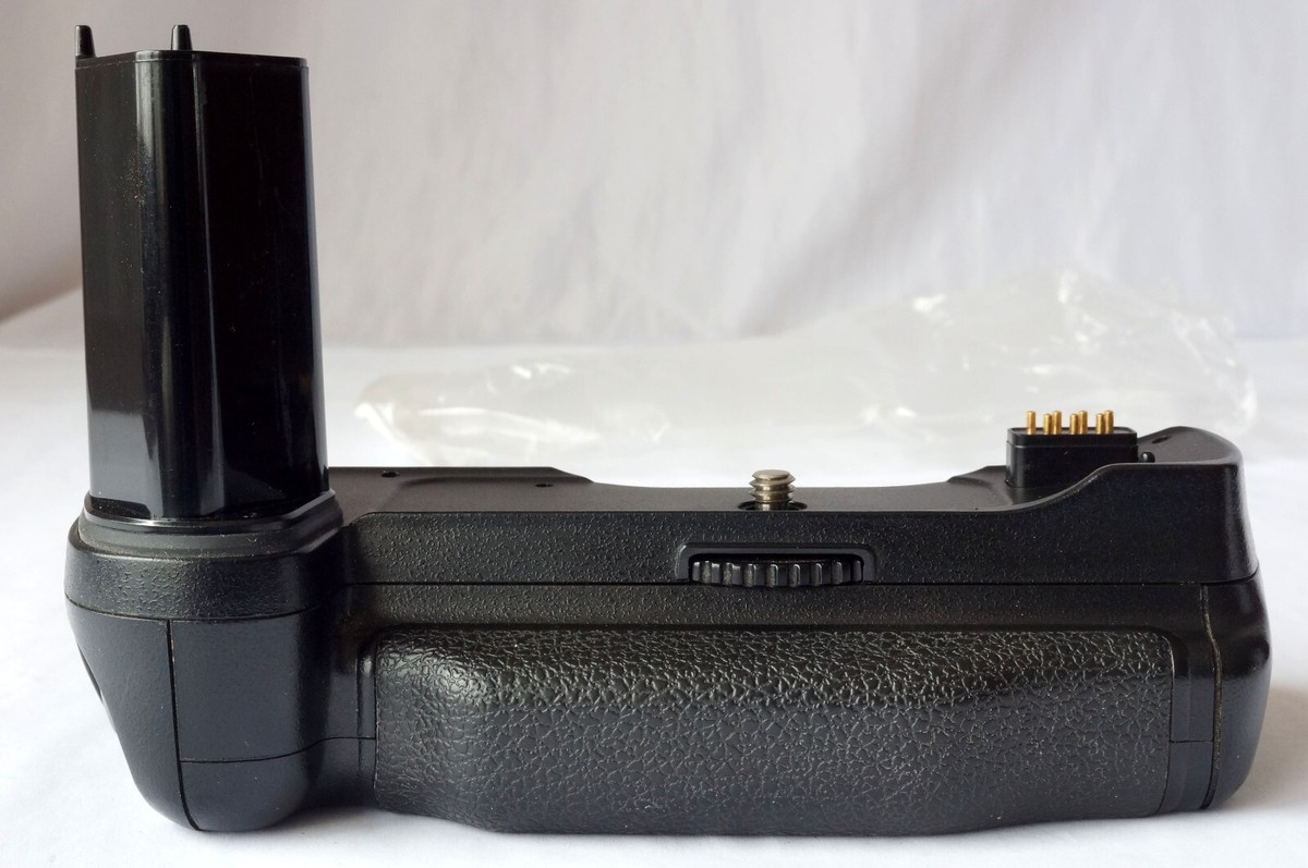 Nikon Mb-15 High Speed Battery Grip for F100 Film SLR Camera US
