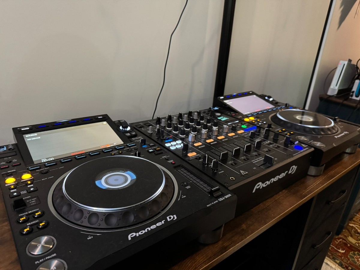ULTIMATE DJ SETUP- PIONEER CDJ 3000 PAIR + DJM900 NSX2 MIXER + RMX