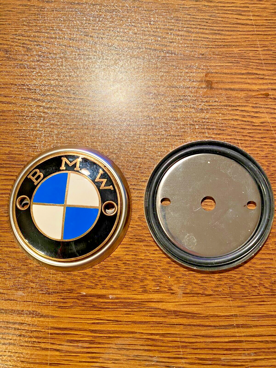 BMW R25 R26 R27 R50 R50/2 R60 R69S Gas Tank Emblem Badge. Badge