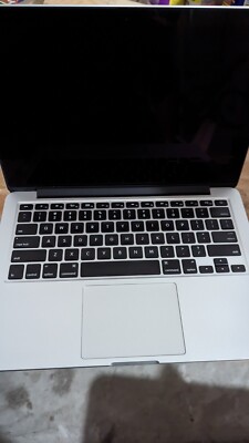 Apple MacBook Pro 13-inch 2015Retina / 3.1Ghz Core i7 / 16GB RAM