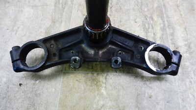 1985 Kawasaki ZX900 Ninja K238-1) triple tree steering stem clamp
