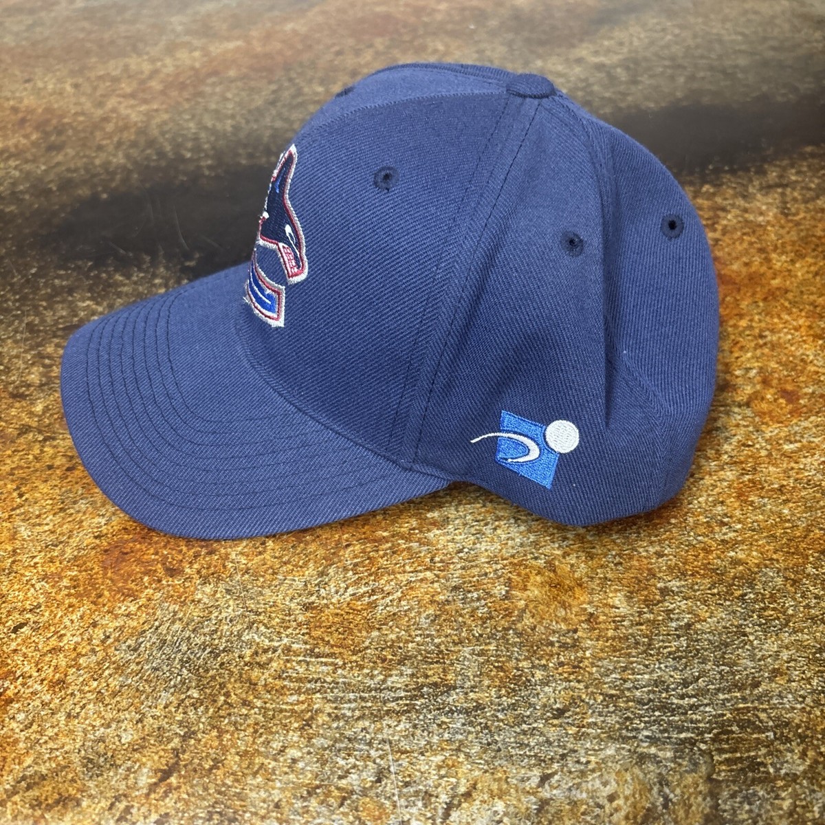 Vintage Vancouver Canucks Hat Cap Snapback Navy Blue Sports