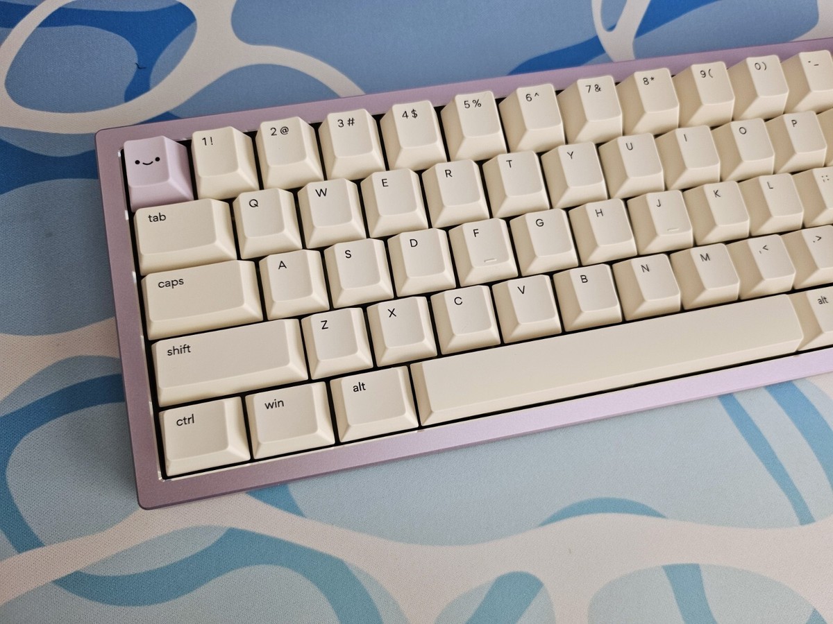 Meletix Zoom65 V3 + Melon Milk Switches + Osume Nemui Keycaps | eBay