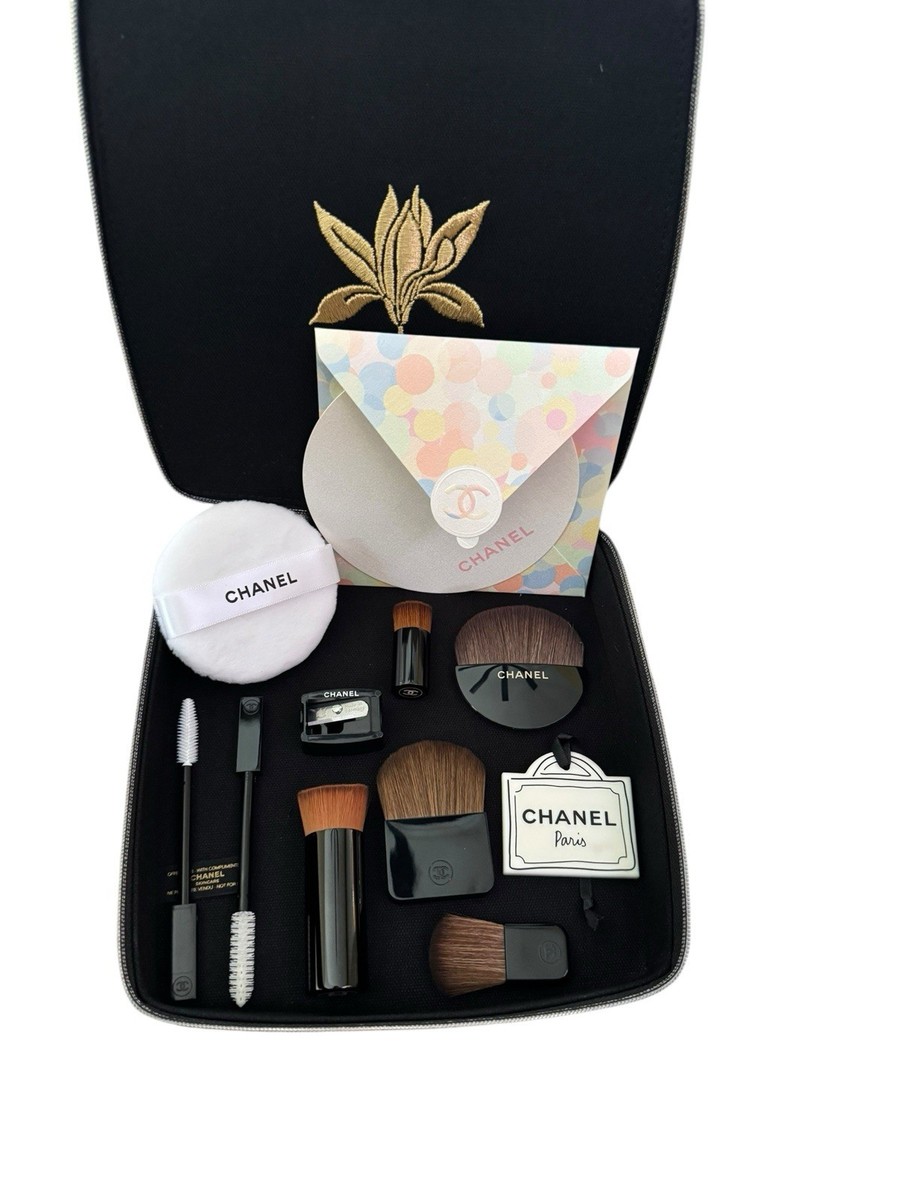 Chanel Sublimage Case With Chanel Lê Beige Brushes set | eBay