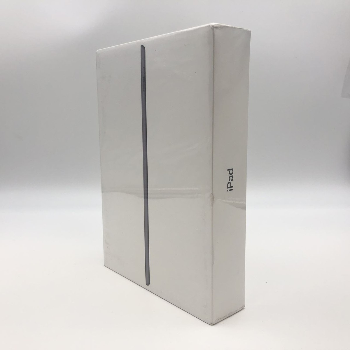 Apple iPad (7th Generation) A2197 32 GB, Wi-Fi, 10.2 in - Space