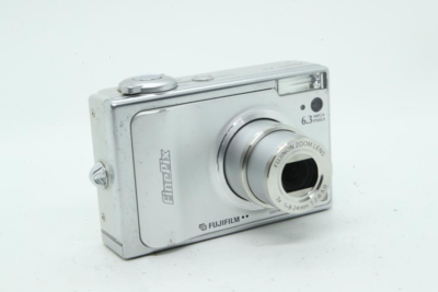 Fujifilm FinePix F Series F10 6.3MP Digital Camera - Silver for