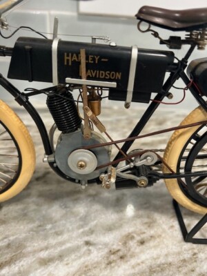 Vintage Harley Davidson 1903-1904 