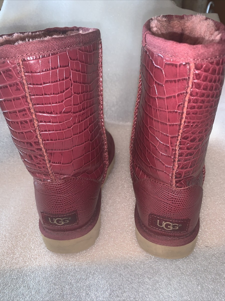 UGG Women's Classic Short Maroon Crocodile Embossed Boots Size 6
