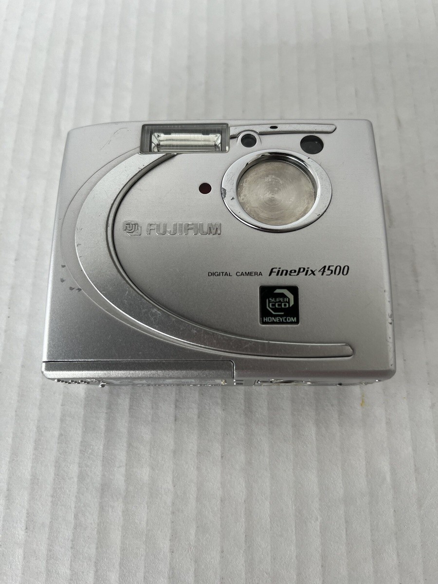 Fujifilm Finepix 4500 Super Ccd Made in Japan Fujinon Lens Digital