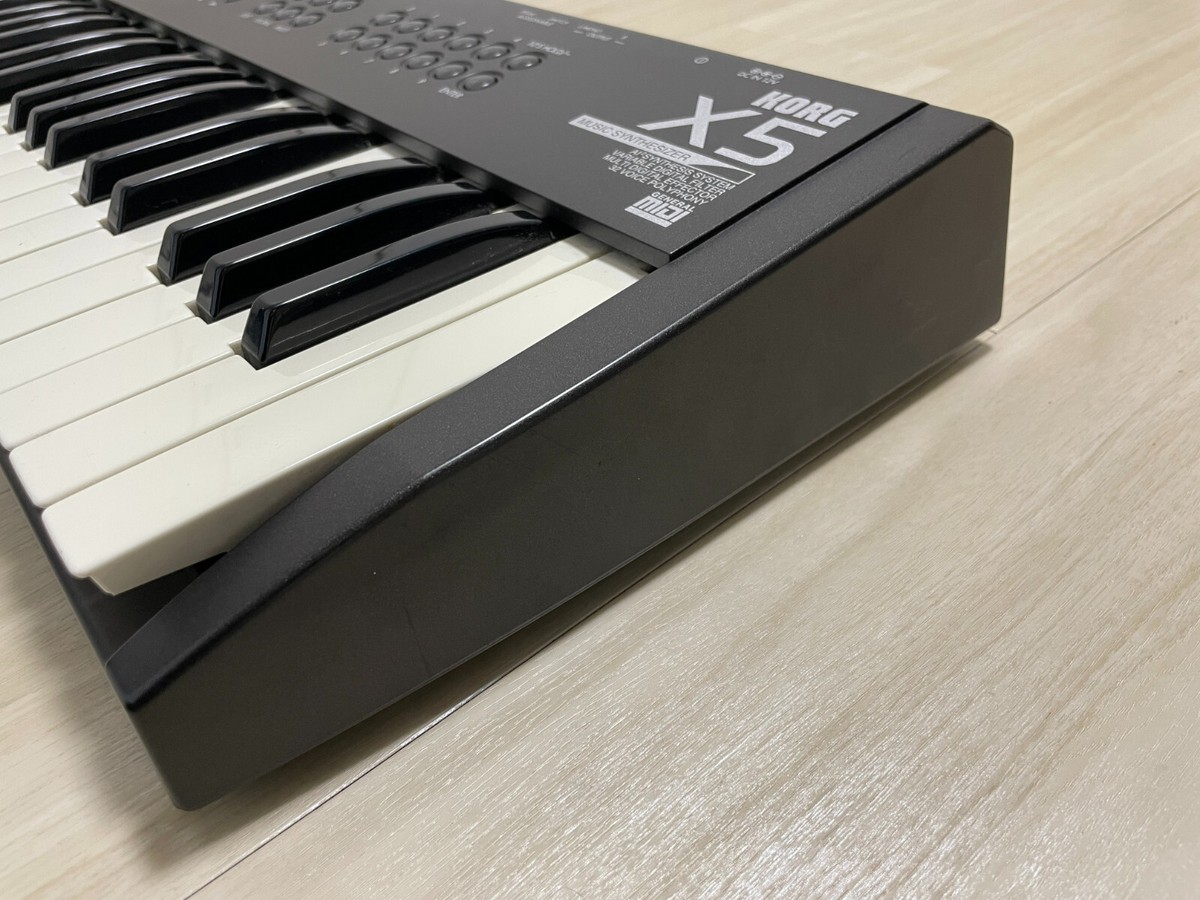 Korg X5 61-Key Keyboard Synthesizer with Adapter Used from Japan