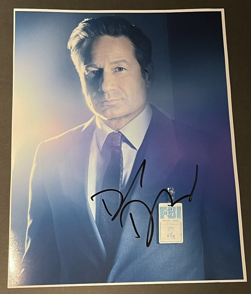 DAVID DUCHOVNY SIGNED THE X-FILES 11x14 PHOTO FOX MULDER Aliens | eBay