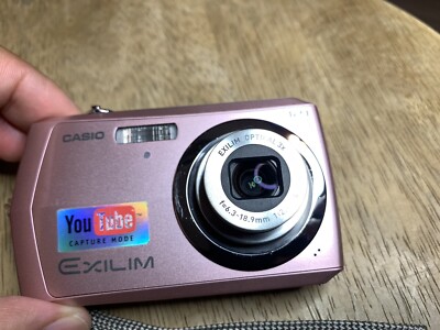 Casio EXILIM EX-Z16 12.1 MP Digital Camera - Pink Rare Tested