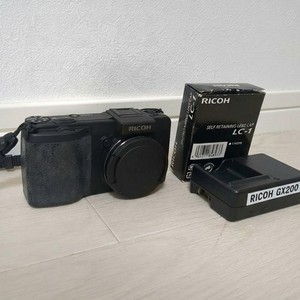 ricoh r8 | eBay