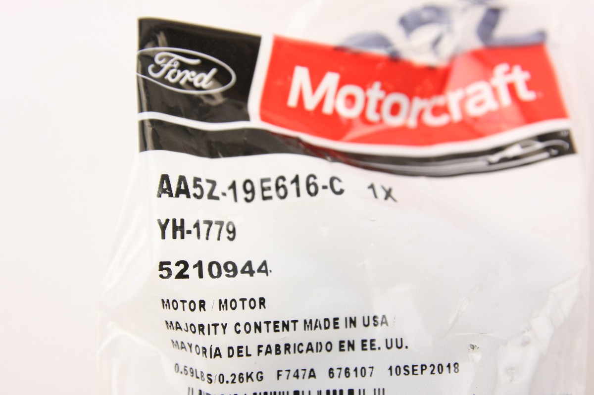 New OEM Motorcraft YH1779 Ford AA5Z19E616C HVAC Heater Blend Door
