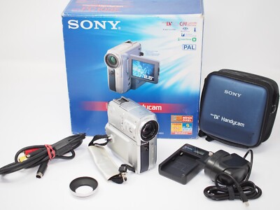 Sony DCR-PC105 MiniDV Digital Handycam Camcorder 27242629172| eBay
