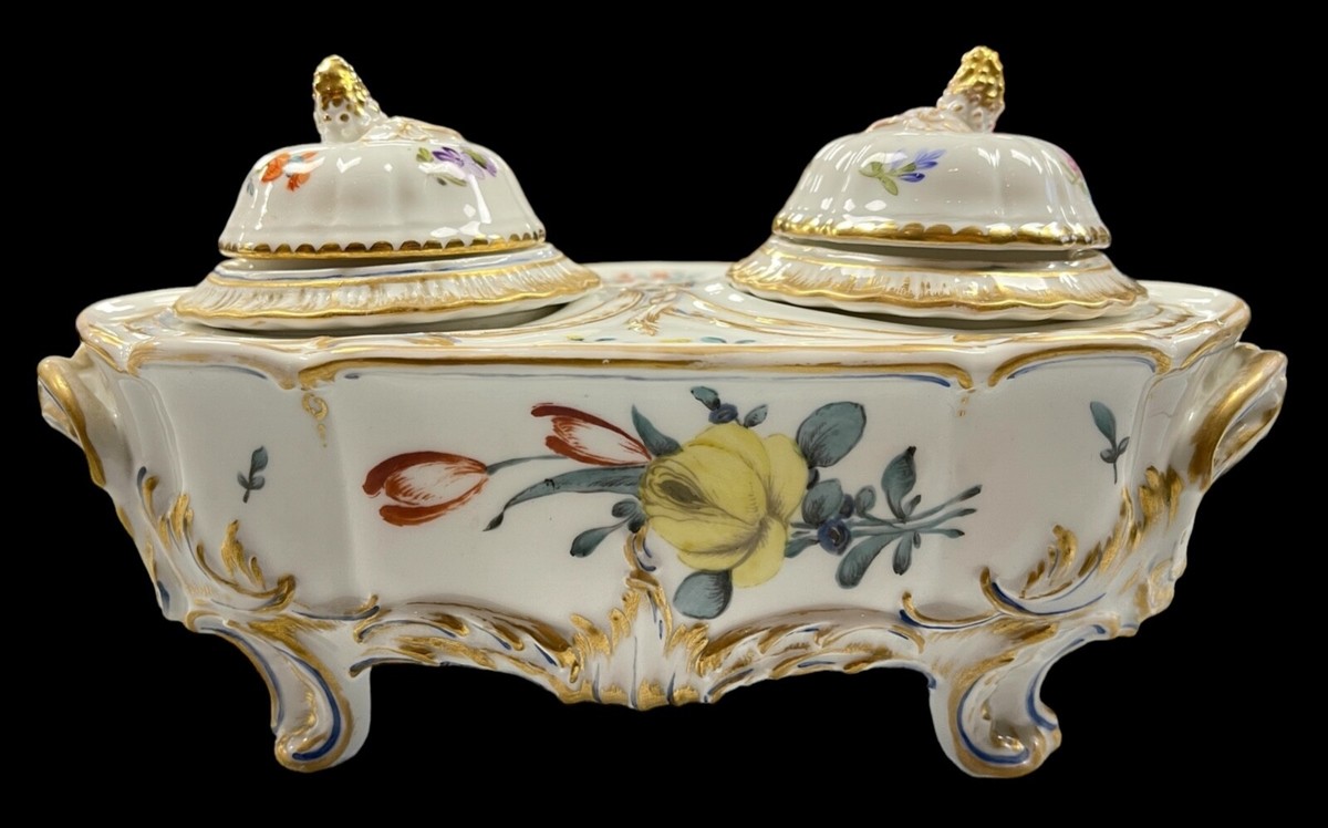 Antique 18th c. German Meissen Style Porcelain Inkwell Sander