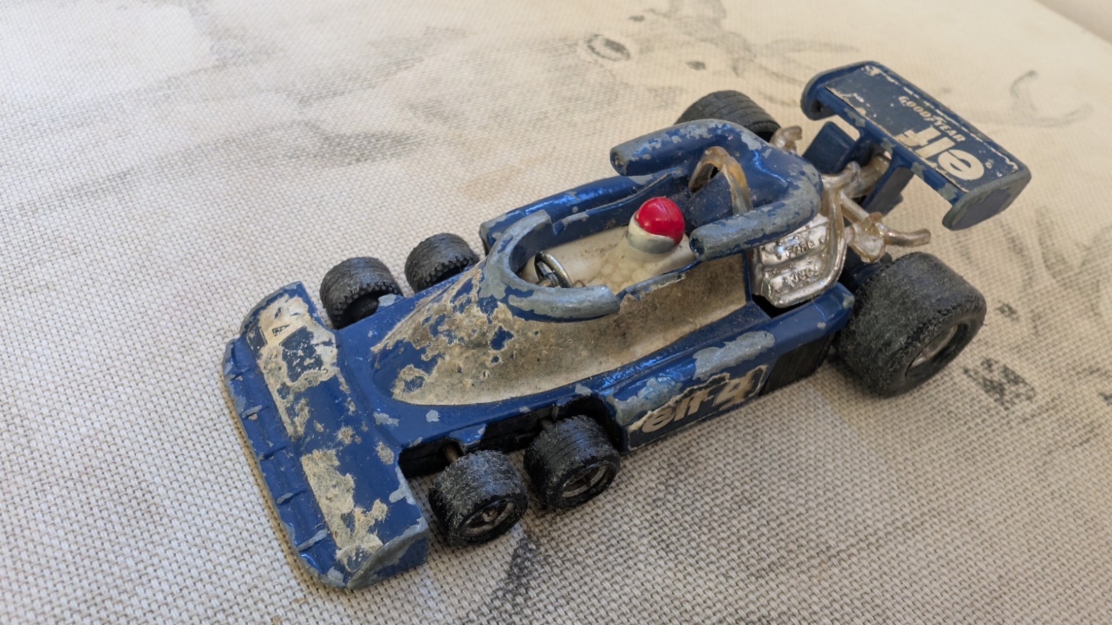 Check The Market for Corgi Elf Tyrrell