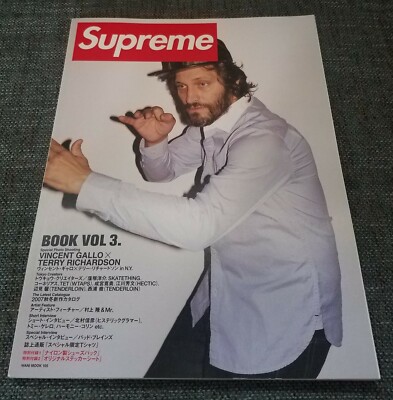 Supreme BOOK VOL 3 シュプリーム ギャロ ステッカー付き Supreme Book