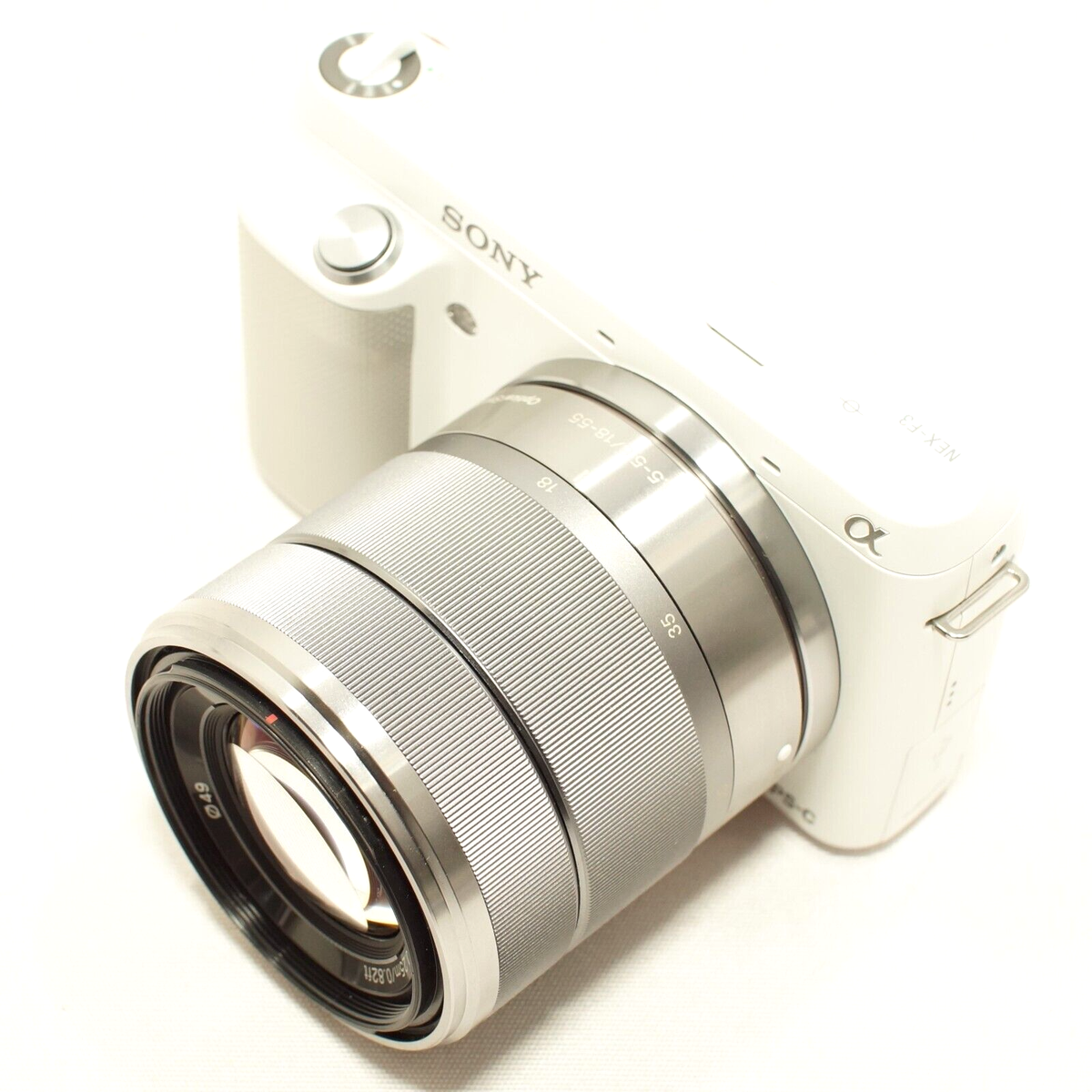 EXTRA MINT!!]Sony NEX-F3 16.1MP Camera w/18-55mm F/3.5-5.6 Lens