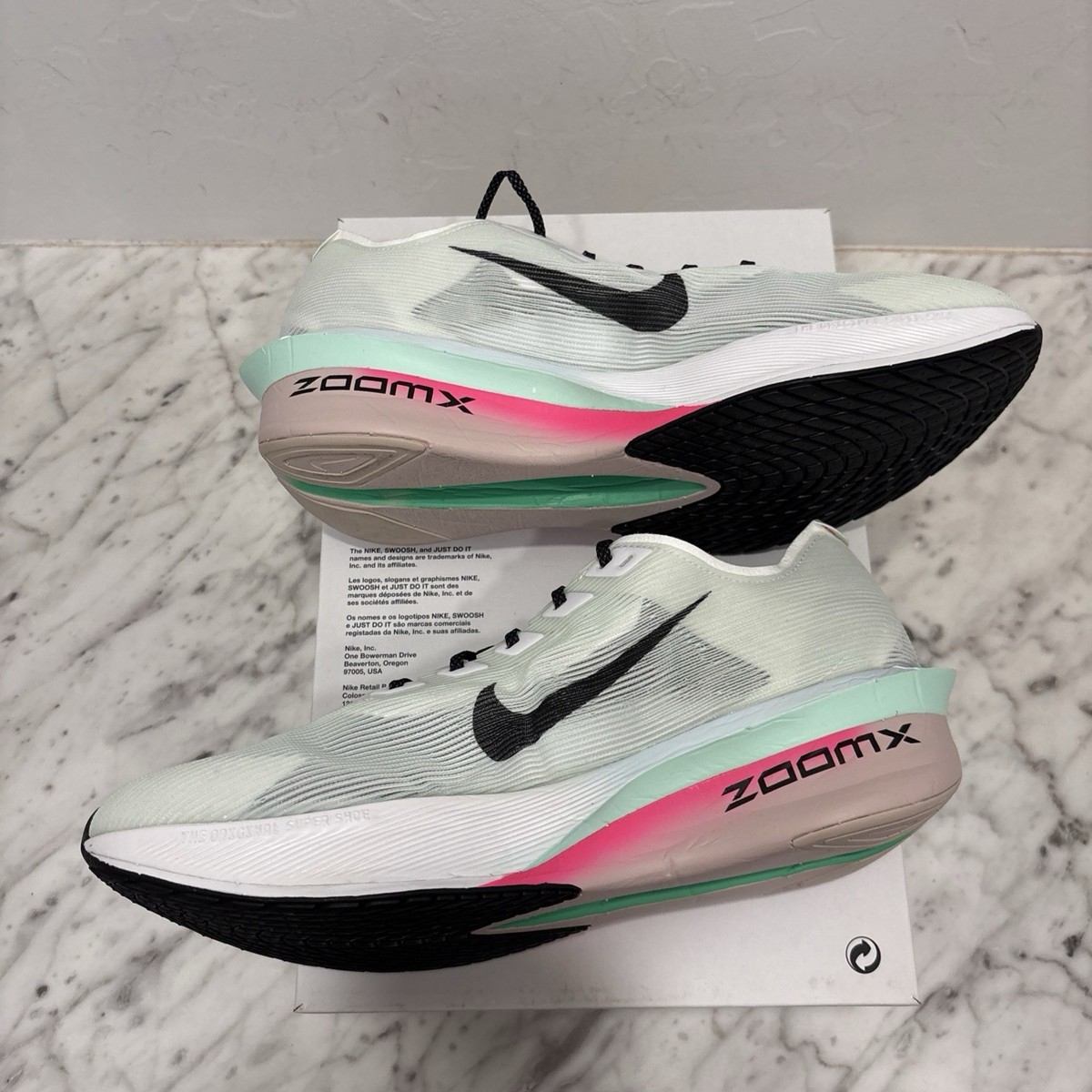 Size 11 - Nike ZoomX VaporFly Next% 4 Hyper Pink Mint Foam HF6414