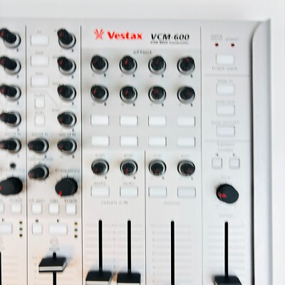 Vestax Midi Controller Vcm 600 Silver Professional Dj Equipment