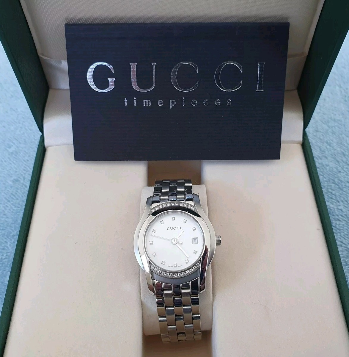 Gucci 5500L Women's Watch with Diamond Bezel and Hour Markers