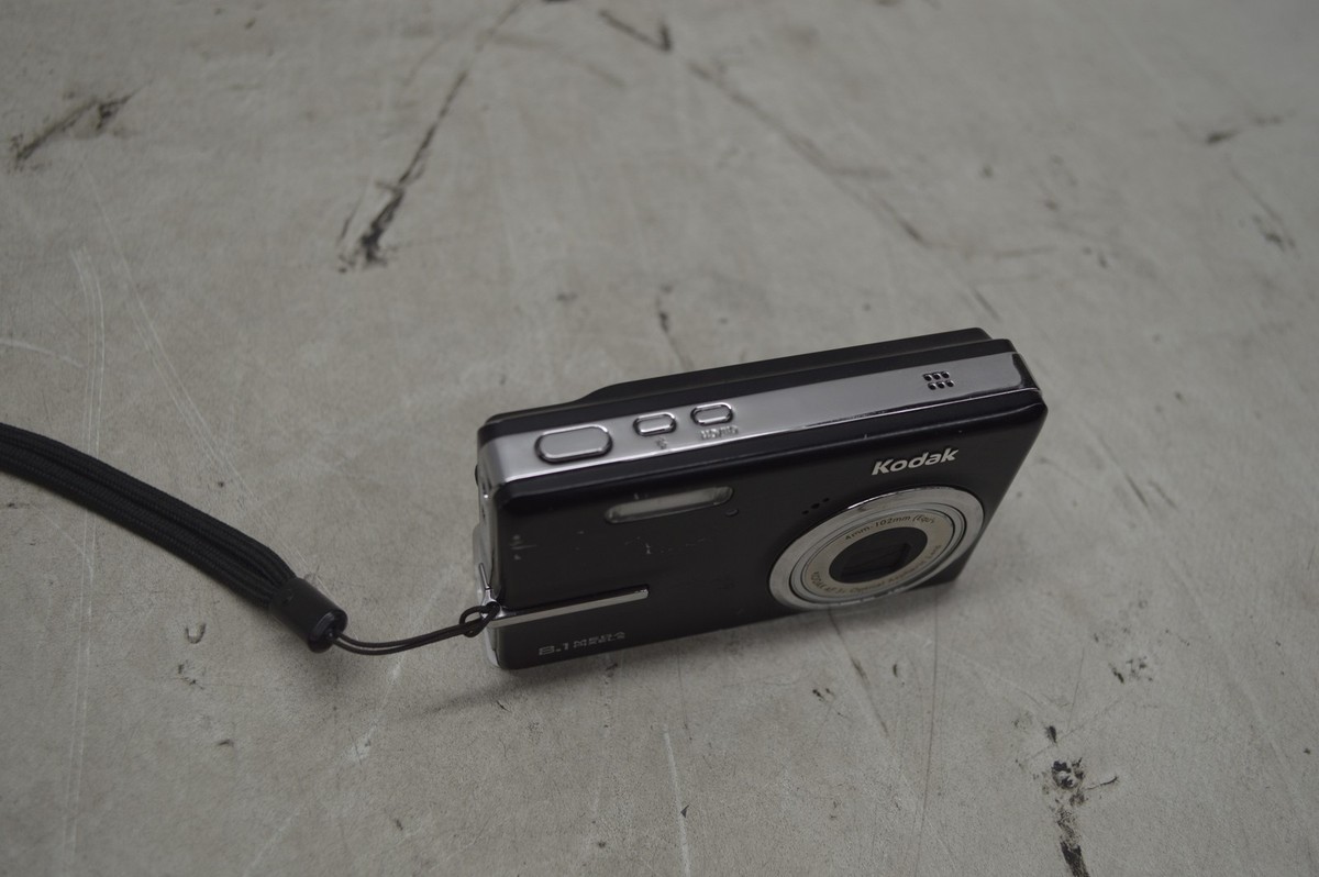 Kodak EasyShare M893 IS 8.1MP Digital Camera - Silver for sale