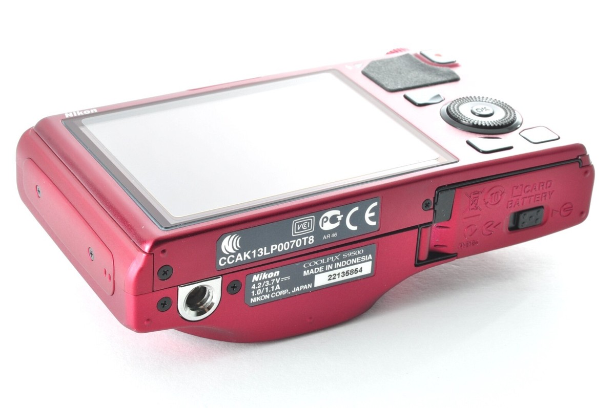 Nikon COOLPIX S9500 18.1MP Digital Camera 22 x Optical Zoom Red