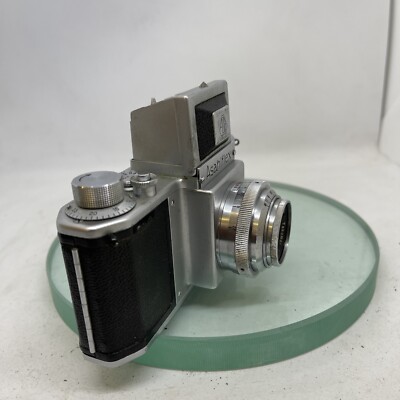 ASAHIFLEX IIB 1954. 35mm SLR camera. 