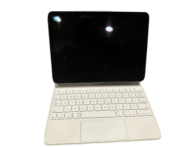 IPAD AIR wifi 5th generation 256gb Purple - W White Magic Keyboard