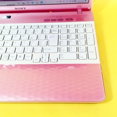 SONY VAIO Pink Intel Core i5 Windows 11 SSD 256GB 4GB Blu-ray CD