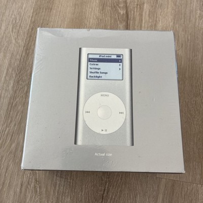 VERY RARE! sealed NEW Silver iPod Mini 2nd gen 6gb in plastic