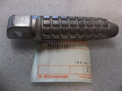 KAWASAKI LH R FOOT PEG EX ZX ZR 250 550 600 750 1100 1000 NOS/OEM