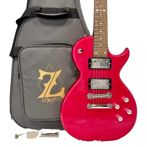 Zemaitis CAF-80H-FGR Acoustic Guitar Heart Sound Hole with Case