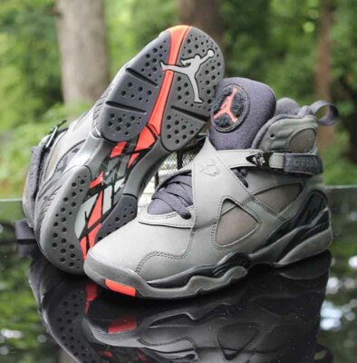 Air Jordan 8 Retro Take Flight Size 4Y Sequoia Black Orange Custom