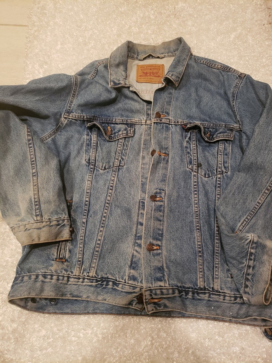 Levis Vintage Denim Trucker Mens Jacket Size XL 70507-0389 Made In