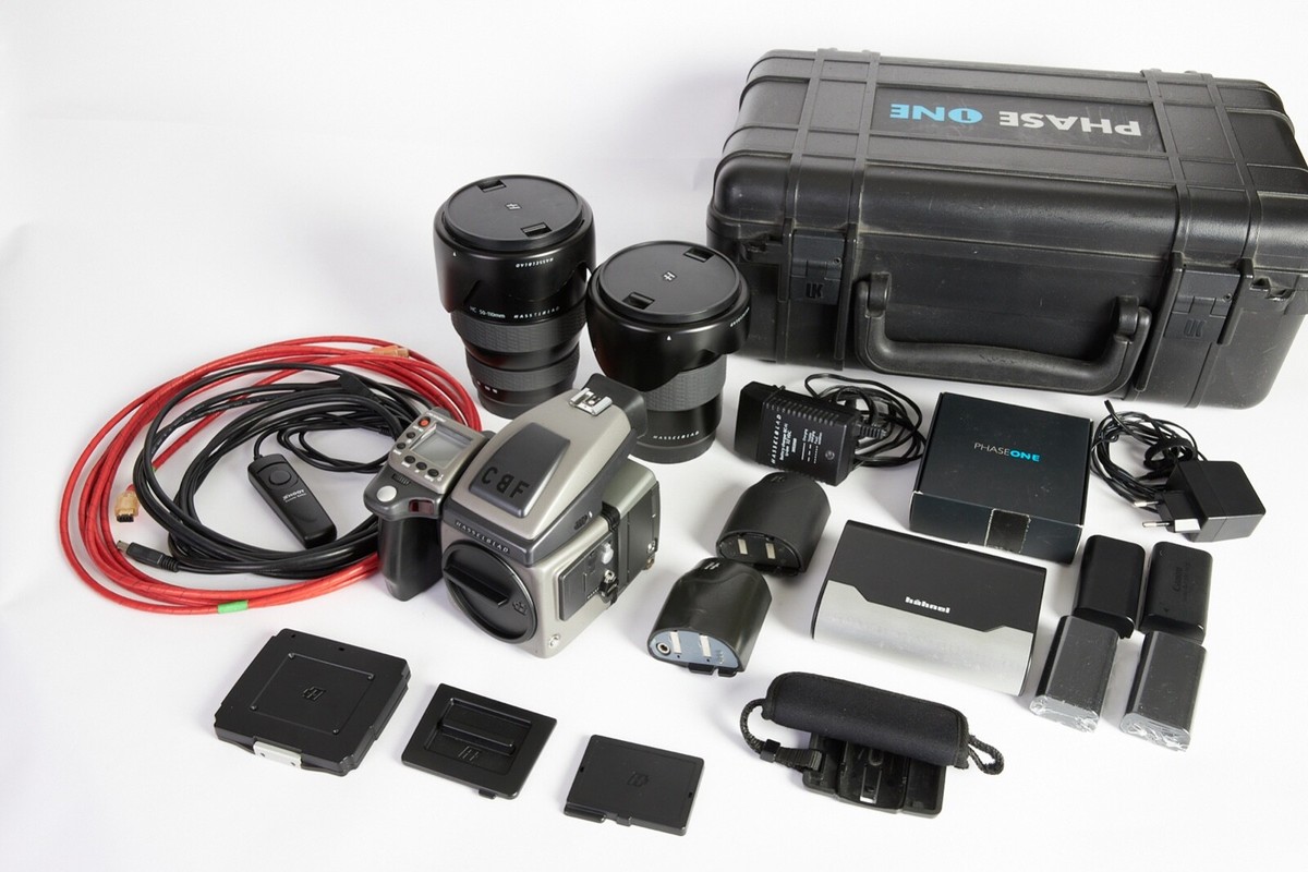 Hasselblad H2 + Phase One p30+ Digital Back + two Hasselblad