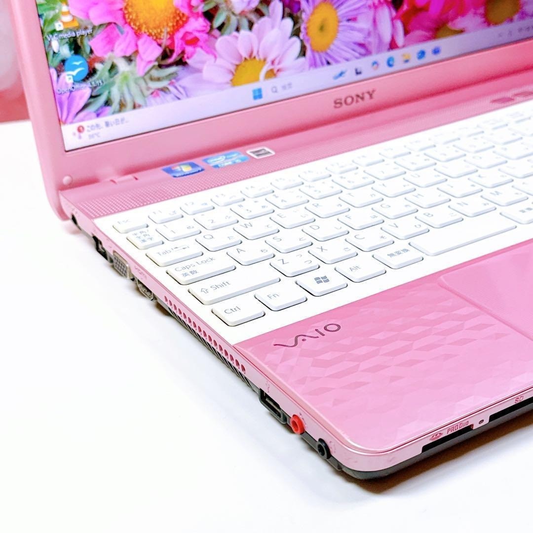 SONY VAIO Pink Intel Core i5 Windows 11 SSD 256GB 8GB DVD Used