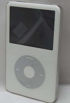 Apple iPod Video A1136 60 GB - 5th Generation - White (MA003LL/A