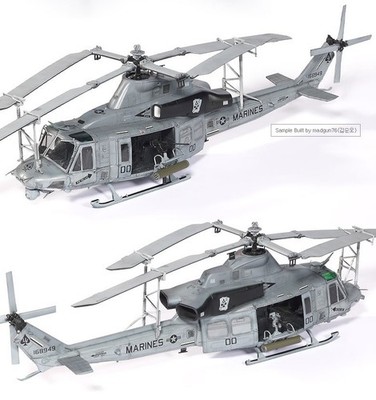 Academy 1/35 USMC UH-1Y Venom US Marine Helicoptor Huey Plastic