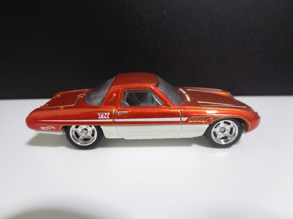 Hot Wheels 2023 Super Treasure Hunt 1968 Mazda Cosmo Sport STH