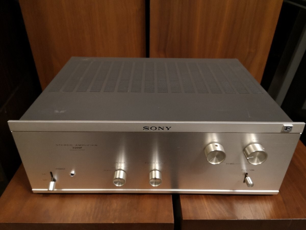 Sony TA-3200F 100Watts Per Channel Power Amplifier Confirmed