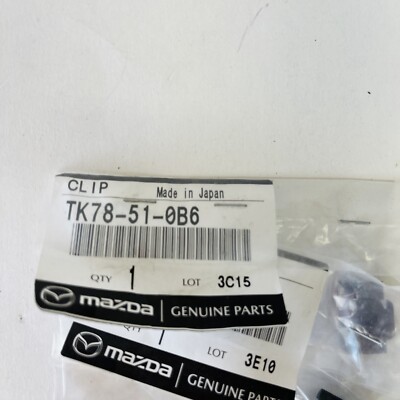 NEW OEM Mazda CX-30 CX-5 Mazda3 MX-30 Lower Molding Clip TK78-51
