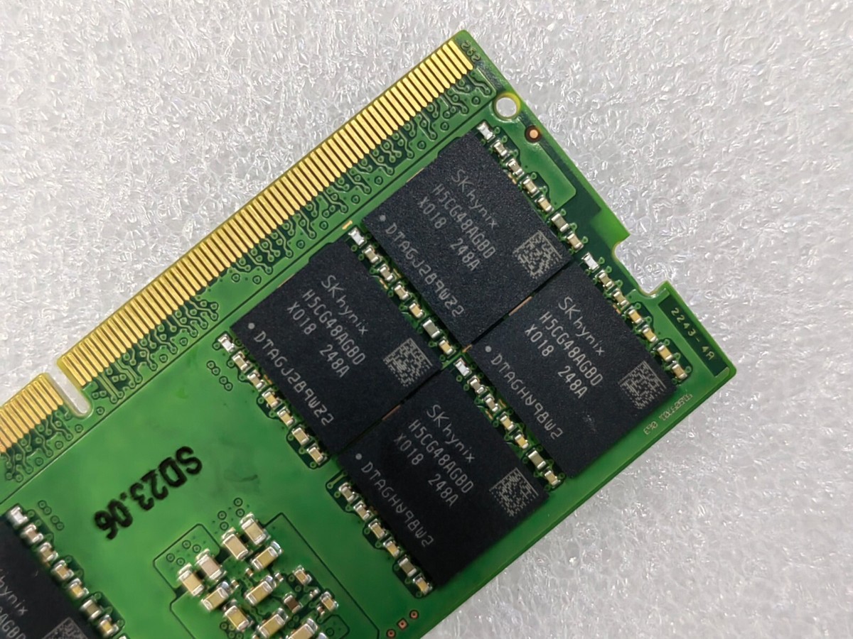 SK Hynix 32GB DDR5 5600 2Rx8 PC5-5600B HMCG88AGBSA092N 262pin
