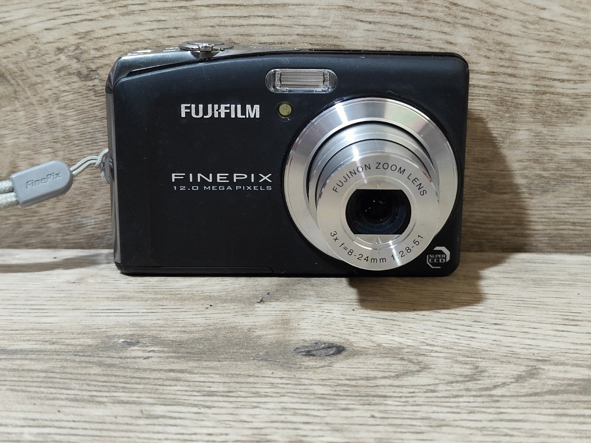 Fujifilm FinePix F50fd 12.0MP Compact Digital Camera Black Tested