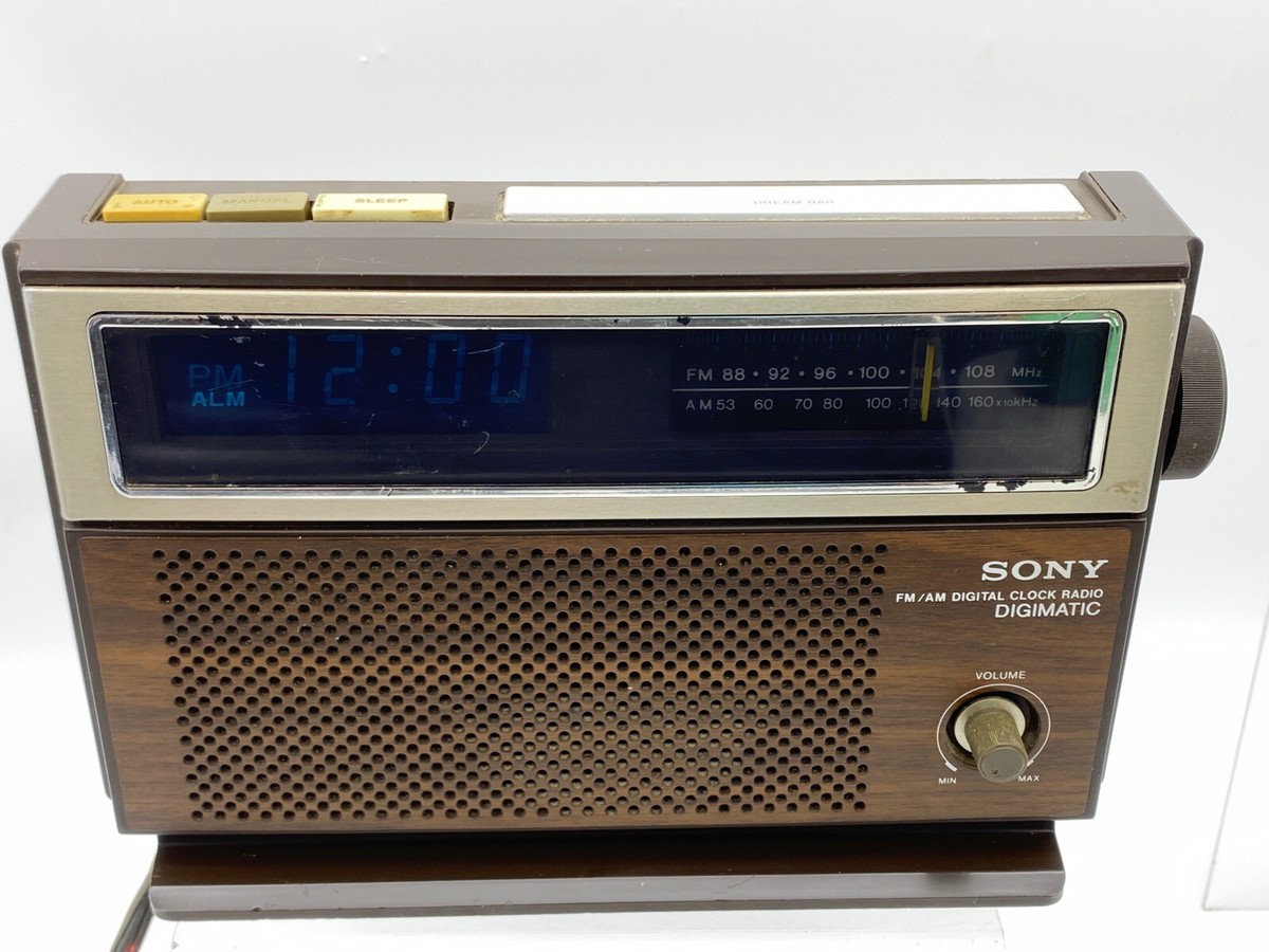 Sony Digimatic Model ICF-C810W AM/FM Clock Radio, Made In Japan