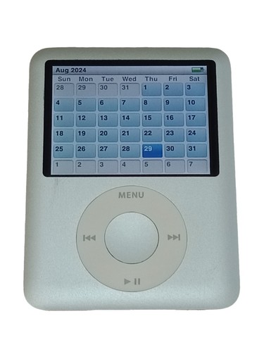 Apple iPod classic 3rd Generation White (20 GB) w/ New Battery