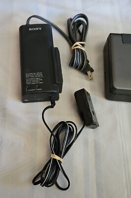 SONY DSR-V10 MINI DV VIDEO WALKMAN TV VCR MONITOR FOR PARTS/repair