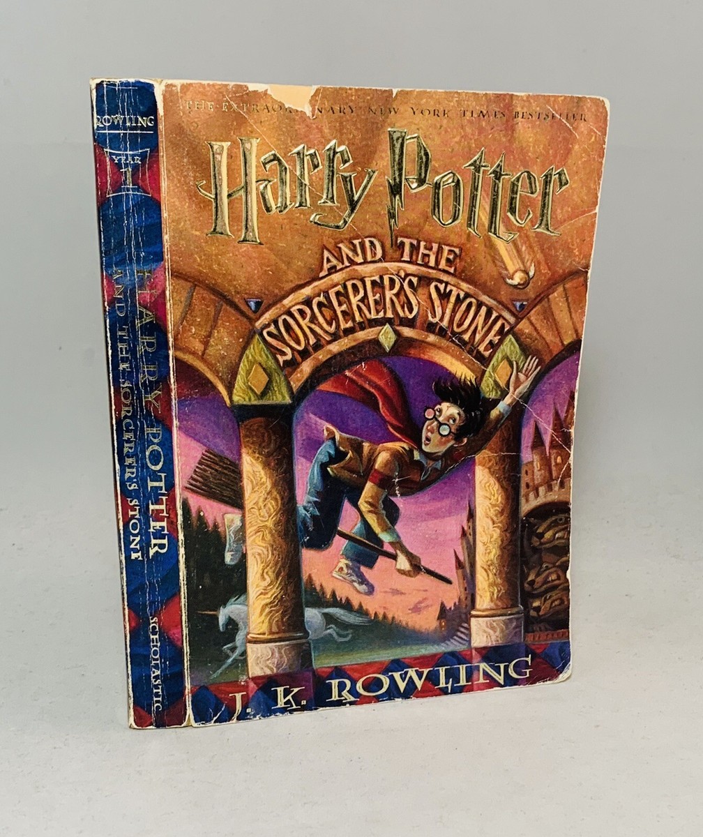 Harry Potter And The Sorcerer's Stone-Rowling-First/1st Edition